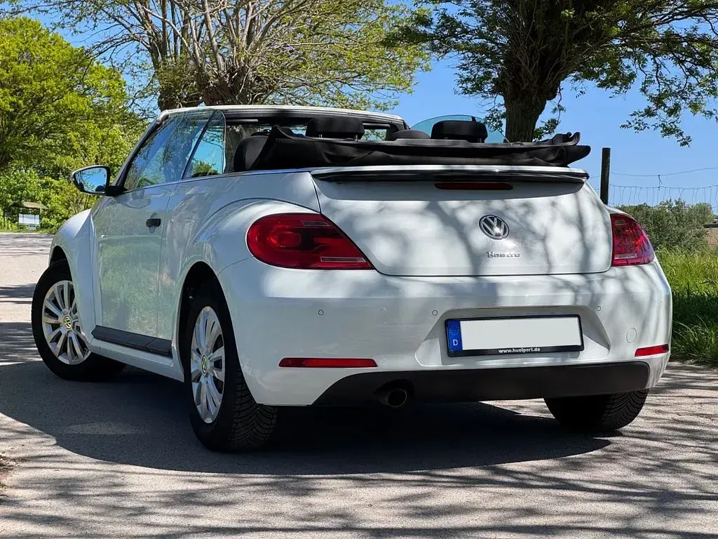 Usata VW Beetle Cabriolet 105 CV (77 kW) 2016 Bianco Cabrio