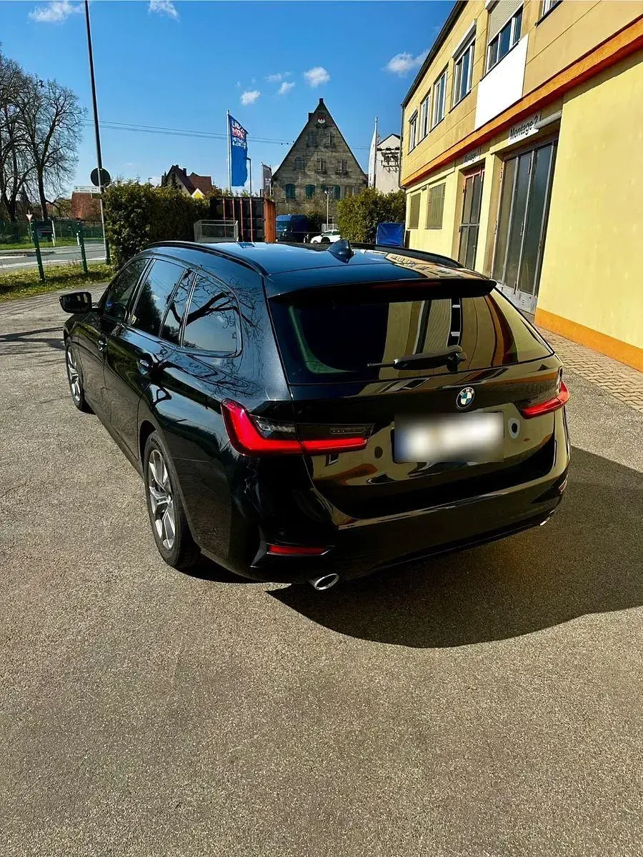 Gebraucht BMW 320 Shadowline 190 PS (139 kW) 2019 Schwarz Kombi