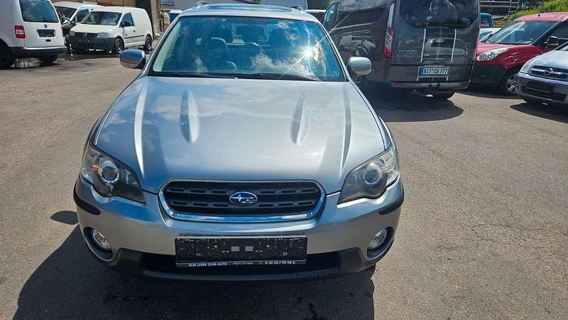 Grau Gebraucht 2006 Subaru Outback SUV | 2.999 € (Guter Preis) - Bild 1/4
