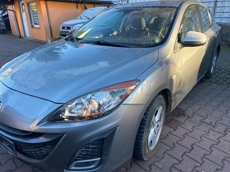 Grau Gebraucht 2011 Mazda 3 Active Limousine | 3.500 € (Guter Preis) - Bild 1/4