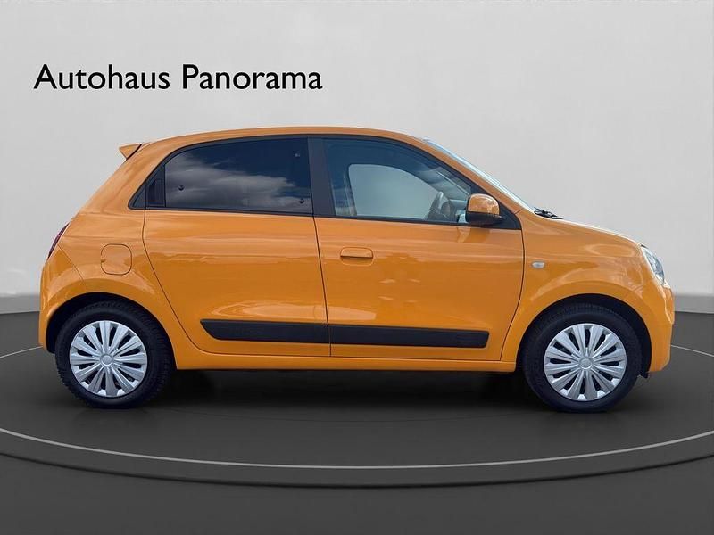 Gebraucht Renault Twingo LIMITED 73 PS (53 kW) 2019 Orange Kleinwagen