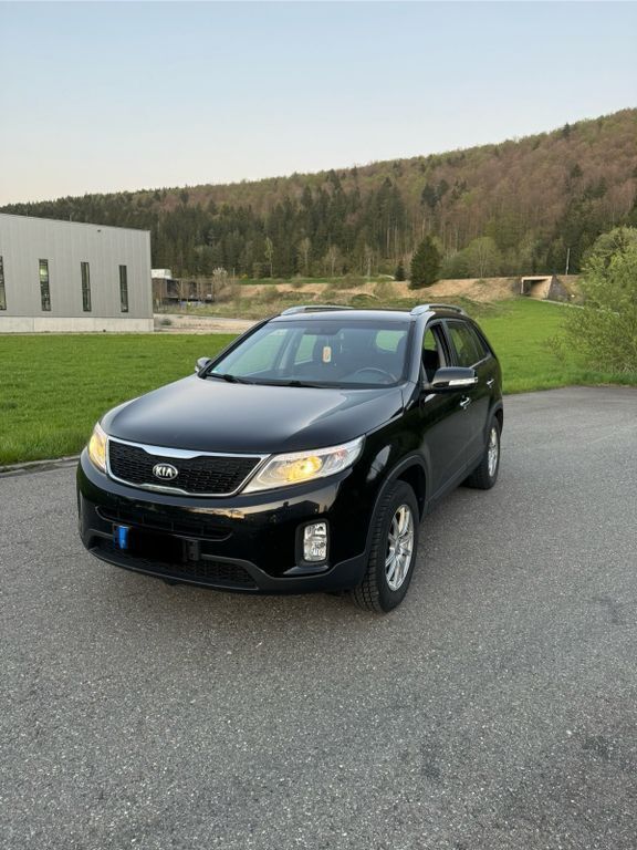 Schwarz Gebraucht 2014 Kia Sorento SUV | 12.900 € (Fairer Preis) - Bild 1/4