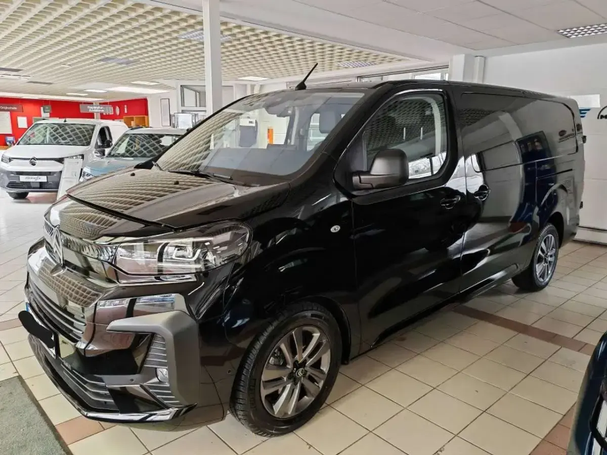 Neu Citroën Jumpy 179 PS (131 kW) 2026 Perla neraschwarz metallic Van / Kleinbus