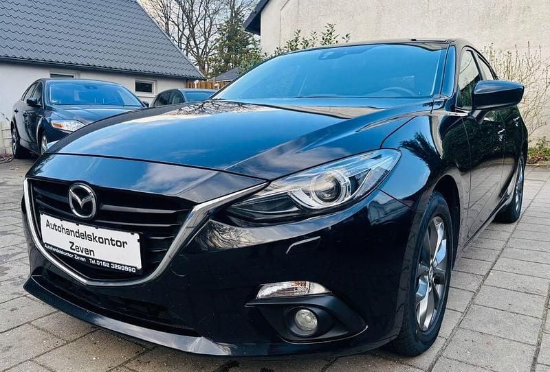 Gebraucht Mazda 3 Nakama 105 PS (77 kW) 2016 Schwarz Limousine