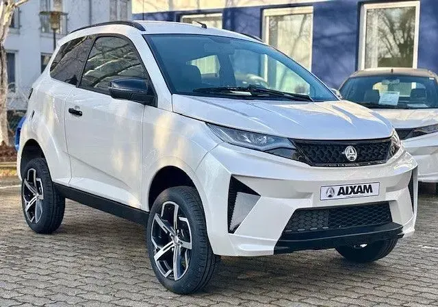 Neu Aixam Crossover Premium Premium 2026 Weiß Kleinwagen