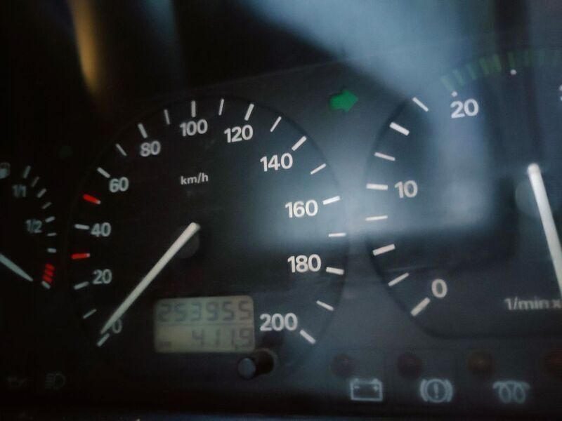 Gebraucht VW T4 102 PS (75 kW) 1996 Weiß Van