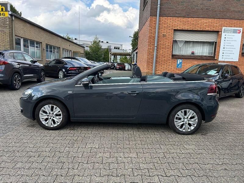 Gebraucht VW Golf Cabriolet 105 PS (77 kW) 2014 Grau Cabrio