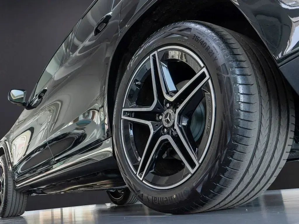 Gebraucht Mercedes GLS350 AMG 313 PS (230 kW) 2026 Schwarz SUV