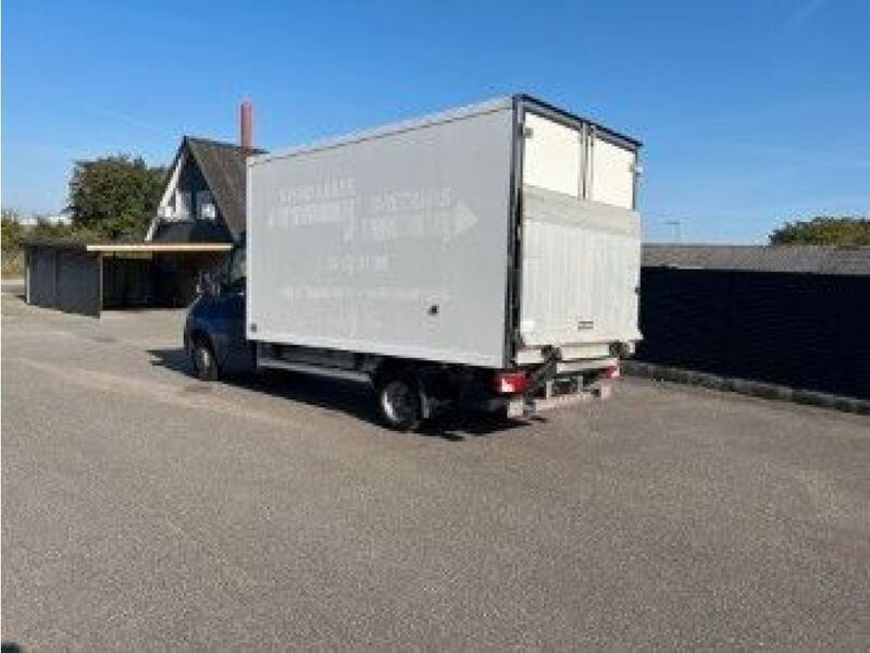 Gebraucht Mercedes Sprinter 163 PS (119 kW) 2020 Arktikweiss Van