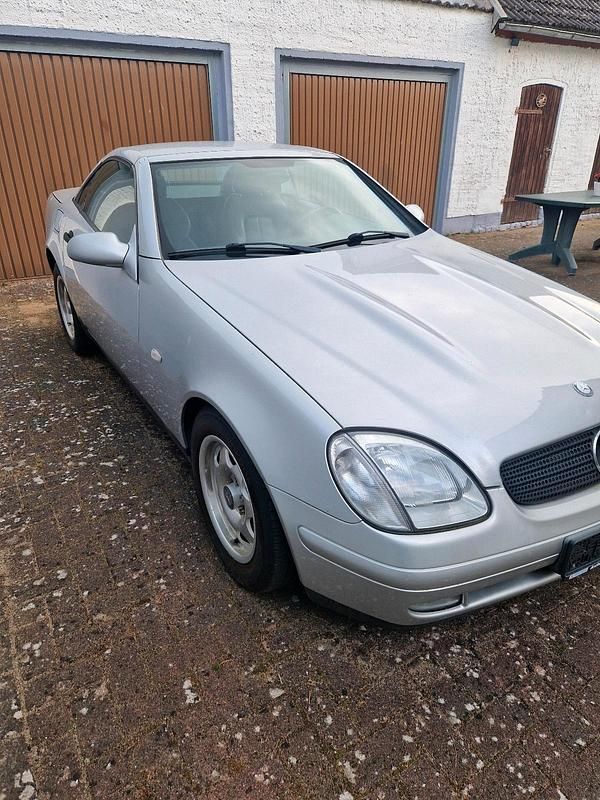 Silber Gebraucht 1999 Mercedes SLK200 Cabrio | 4.250 € (Guter Preis) - Bild 1/4