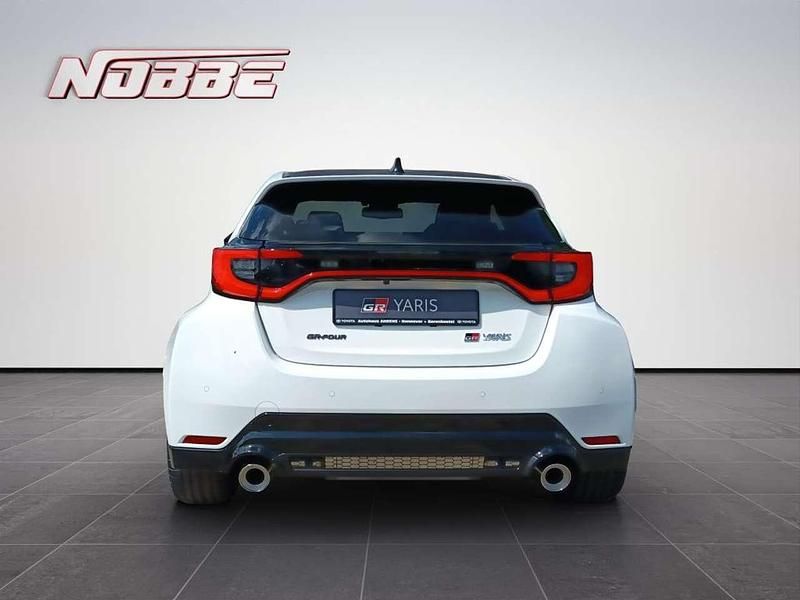 Gebraucht Toyota Yaris 280 PS (205 kW) 2024 Weiß Kleinwagen