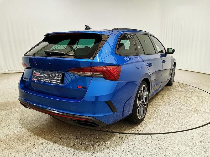 Gebraucht Skoda Octavia RS 245 PS (180 kW) 2022 Raceblau metallic Kombi