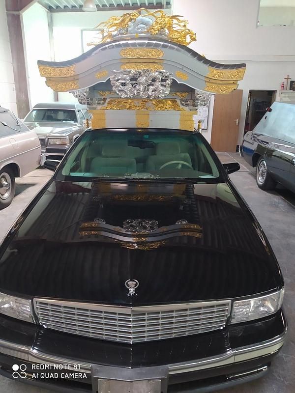 Schwarz Gebraucht 1995 Cadillac Seville Kombi | 18.500 € - Bild 1/4
