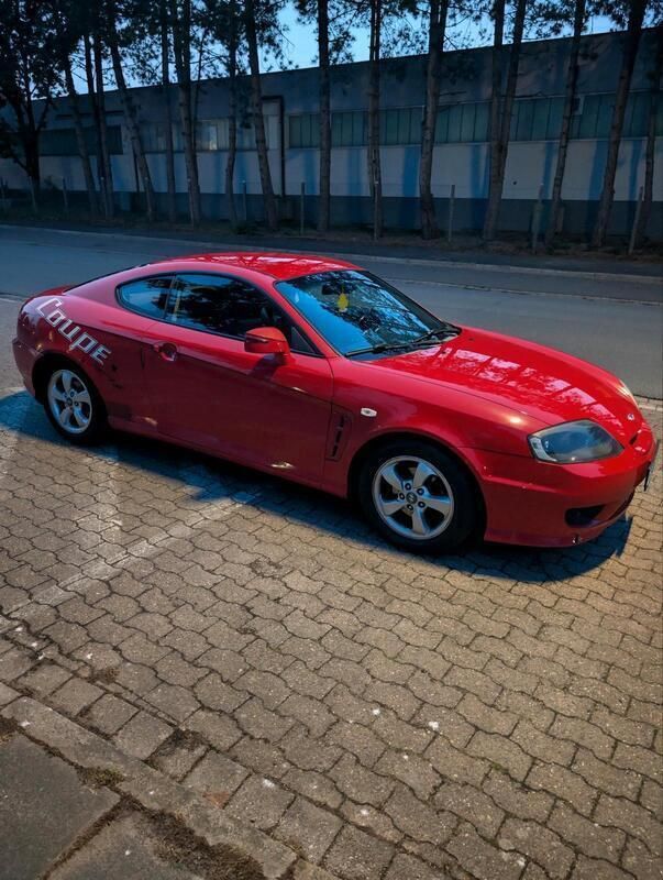 Rot Gebraucht 2006 Hyundai Coupé GLS Coupé | 4.099 € (Etwas zu teuer) - Bild 1/4