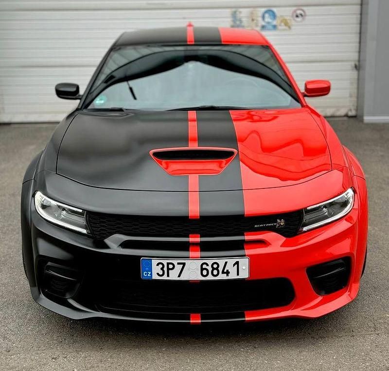 Gebraucht Dodge Charger 492 PS (361 kW) 2020 Orange Limousine