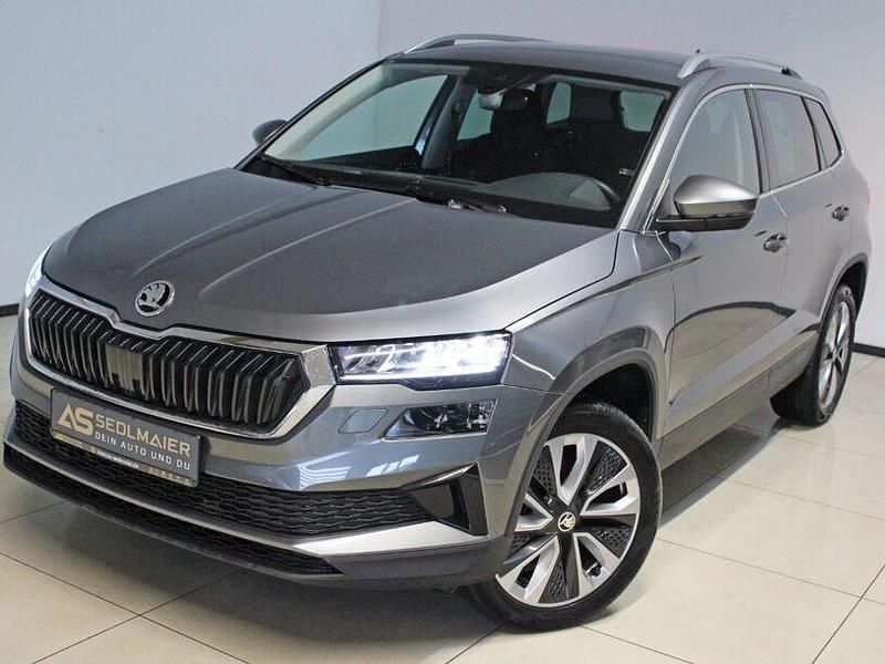 Gebraucht Skoda Karoq Selection 150 PS (110 kW) 2024 Graphitegrau SUV