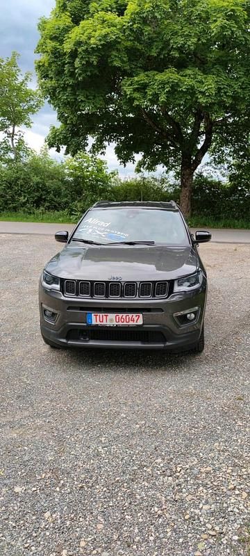 Gebraucht Jeep Compass 245 PS (180 kW) 2020 Grau SUV