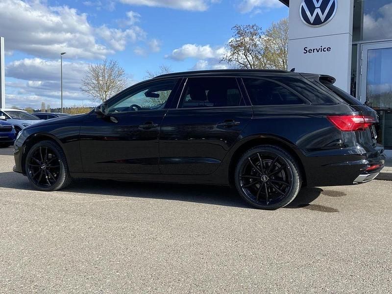 Gebraucht Audi A4 150 PS (110 kW) 2022 Schwarz Kombi