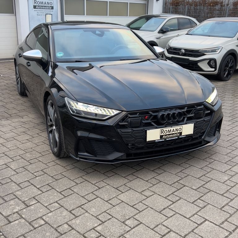 Gebraucht Audi S7 Comfort 344 PS (253 kW) 2024 Mythosschwarz metallic Kleinwagen