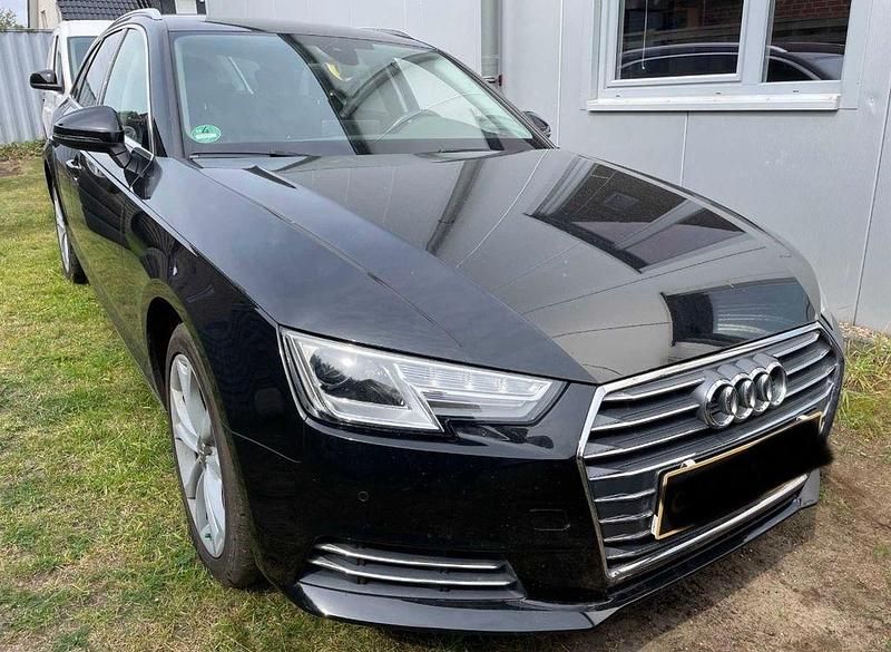Schwarz Gebraucht 2017 Audi A4 Sport Kombi | 15.490 € (Fairer Preis) - Bild 1/4