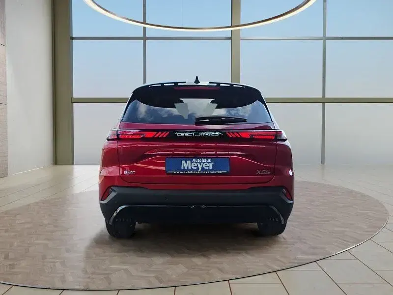 Uusi Baic X55 177 HP (130 kW) 2025 Punainen Katumaasturi