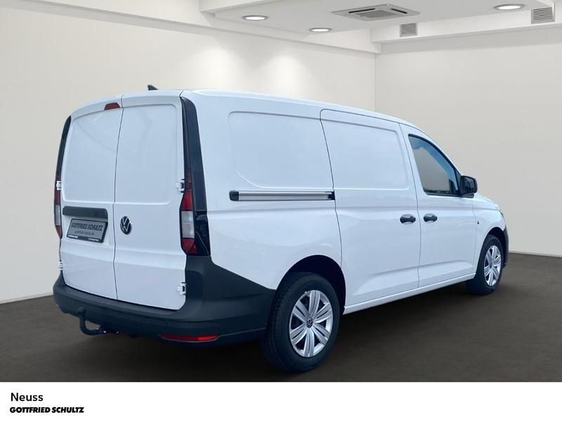 Second-hand VW Caddy Maxi 122 CP (89 kW) 2024 Alb Monovolum