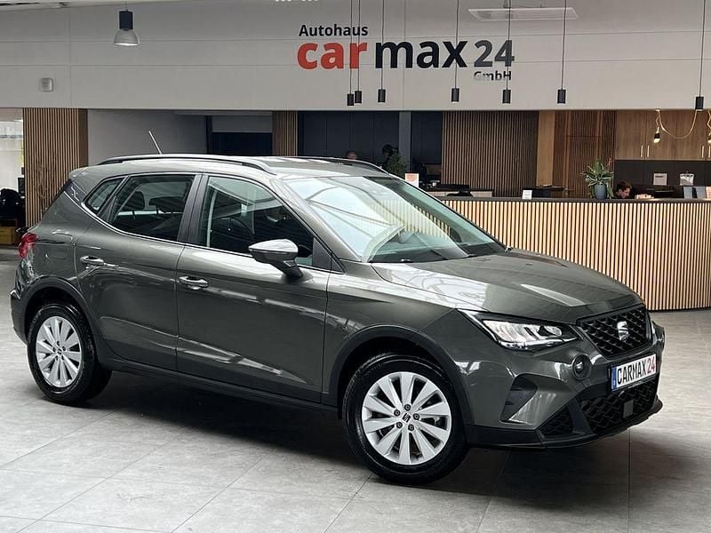 Gebraucht Seat Arona Style 110 PS (80 kW) 2024 Grau SUV