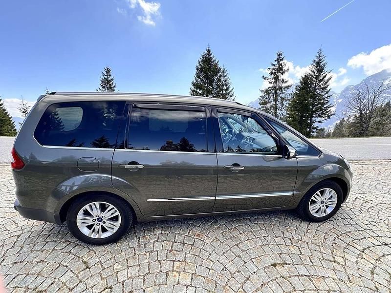 Gebraucht Ford Galaxy Titanium 203 PS (149 kW) 2011 Andere farben Van / Kleinbus