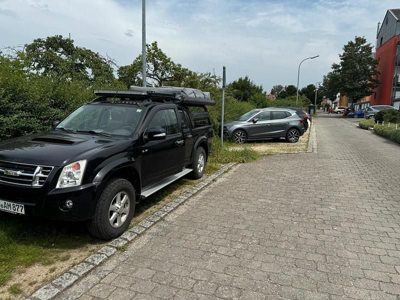 Gebraucht Isuzu D-Max 136 PS (100 kW) 2008 Schwarz Abholung