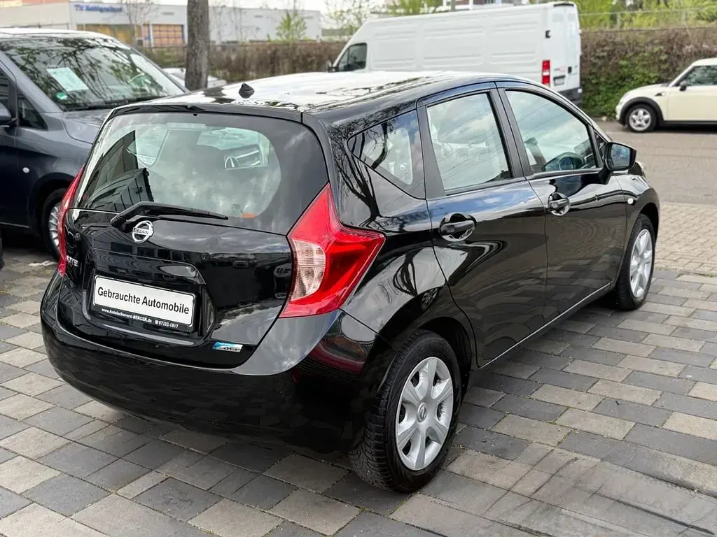 Gebraucht Nissan Note Visia 90 PS (66 kW) 2014 Schwarz Kleinwagen