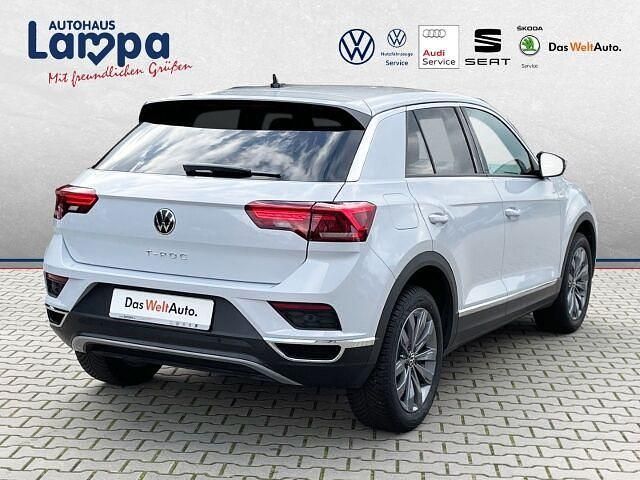 Gebraucht VW T-Roc Sport 150 PS (110 kW) 2021 White silver metallic SUV
