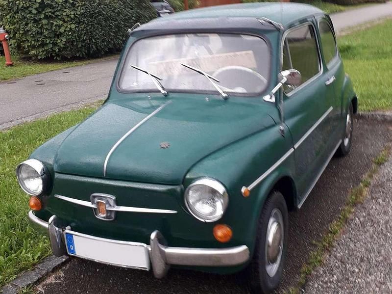 Grün Gebraucht 1971 Fiat 600D Limousine | 5.850 € - Bild 1/4