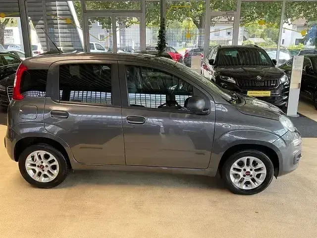 Gebraucht Fiat Panda More 69 PS (50 kW) 2018 Grau Kleinwagen