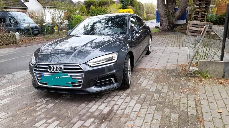 Gebraucht Audi A5 150 PS (110 kW) 2019 Grau Coupé