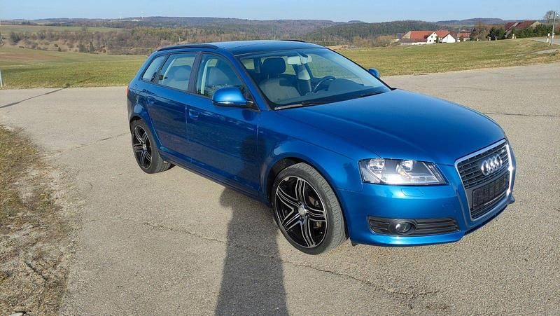 Gebraucht Audi A3 Ambition 140 PS (102 kW) 2009 Blau Kleinwagen