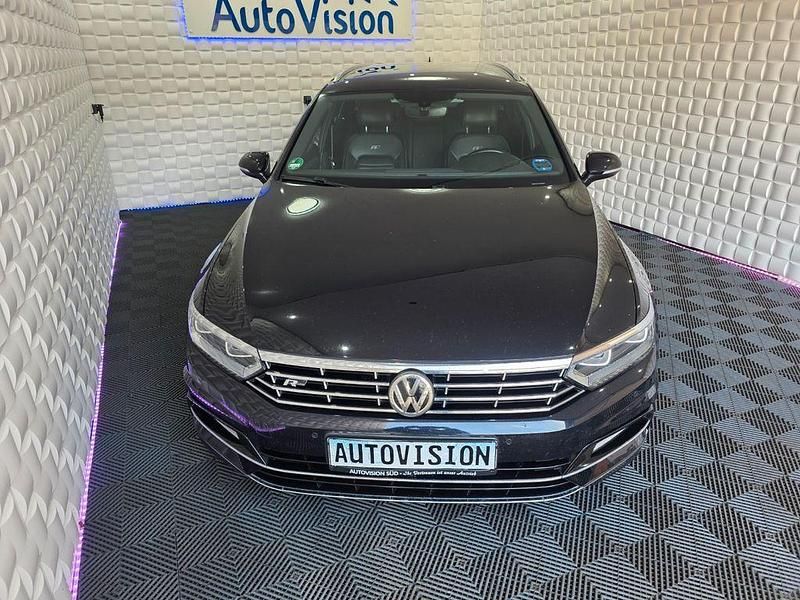 Gebraucht VW Passat Highline 150 PS (110 kW) 2018 Schwarz Kombi