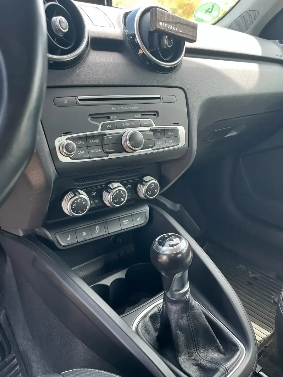 Gebraucht Audi A1 125 PS (91 kW) 2015 Rot Kleinwagen