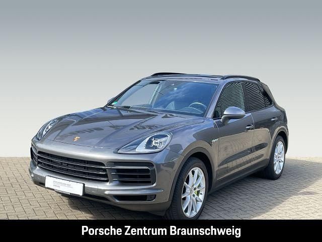 Grau Gebraucht 2020 Porsche Cayenne SUV | 72.890 € (Fairer Preis) - Bild 1/4