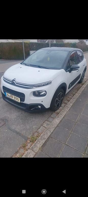 Weiß Gebraucht 2018 Citroën C3 PureTech Kleinwagen | 11.700 € (Fairer Preis) - Bild 1/4