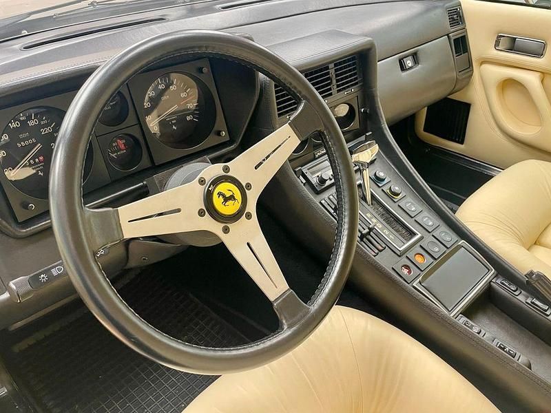 Gebraucht Ferrari 400 310 PS (228 kW) 1984 Grau Limousine