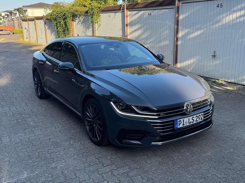 Grau Gebraucht 2020 VW Arteon R-line Coupé | 27.500 € (Fairer Preis) - Bild 1/4