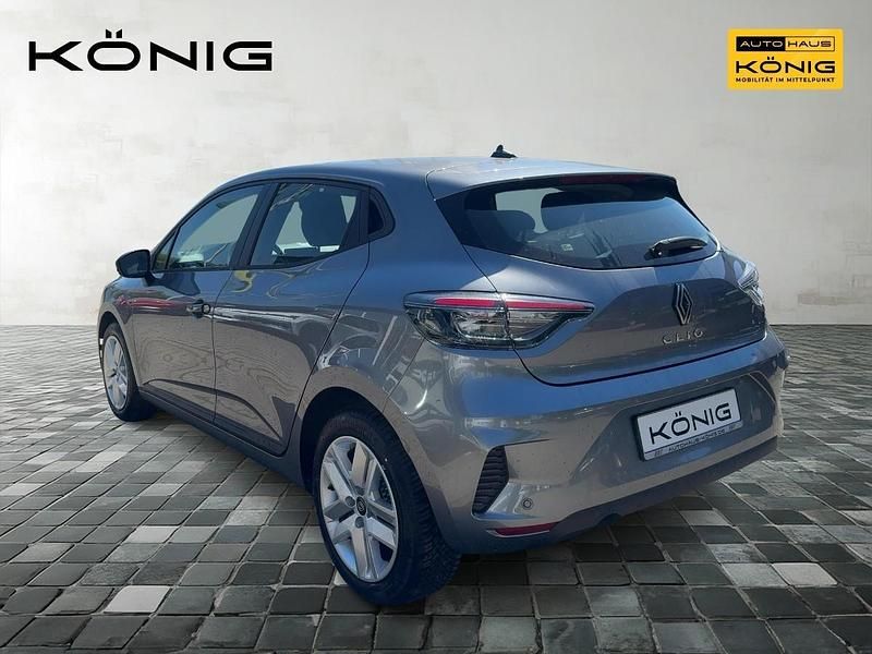 Neu Renault Clio V Evolution 91 PS (66 kW) 2025 Grau Limousine