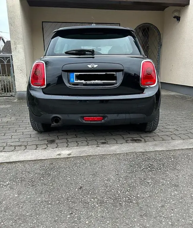 Gebraucht Mini ONE 75 PS (55 kW) 2016 Schwarz Kleinwagen