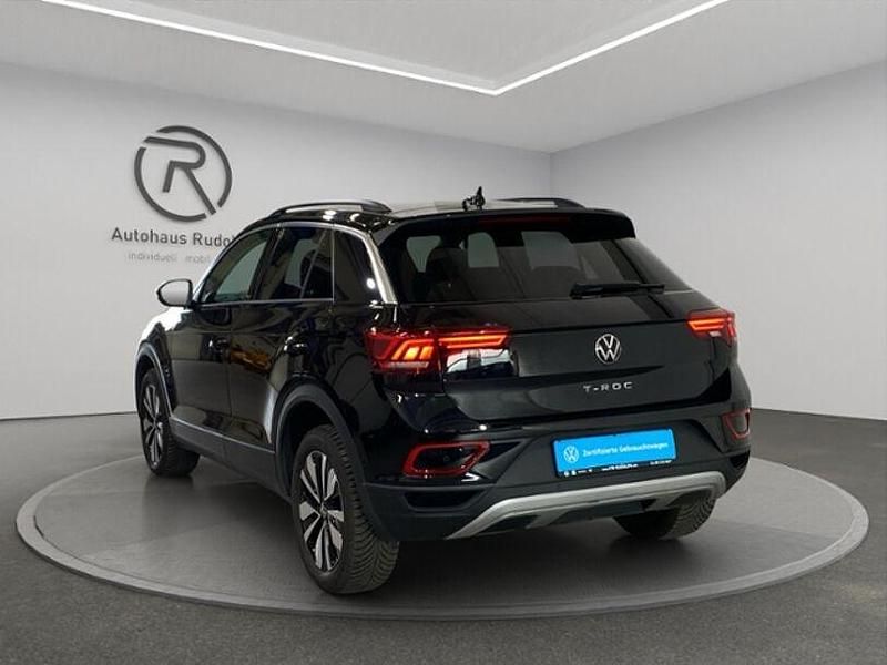 Usado VW T-Roc Move 116 HP (85 kW) 2024 Preto SUV