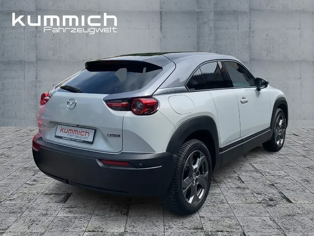 Usata Mazda MX30 106 kW (145 CV) 2020 Bianco SUV