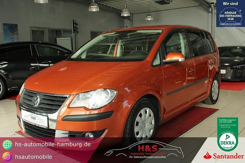 Red rock Gebraucht 2008 VW Touran Conceptline Van / Kleinbus | 2.900 € (Fairer Preis) - Bild 1/4