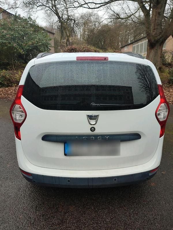 Gebraucht Dacia Lodgy 84 PS (61 kW) 2012 Weiß Van / Kleinbus