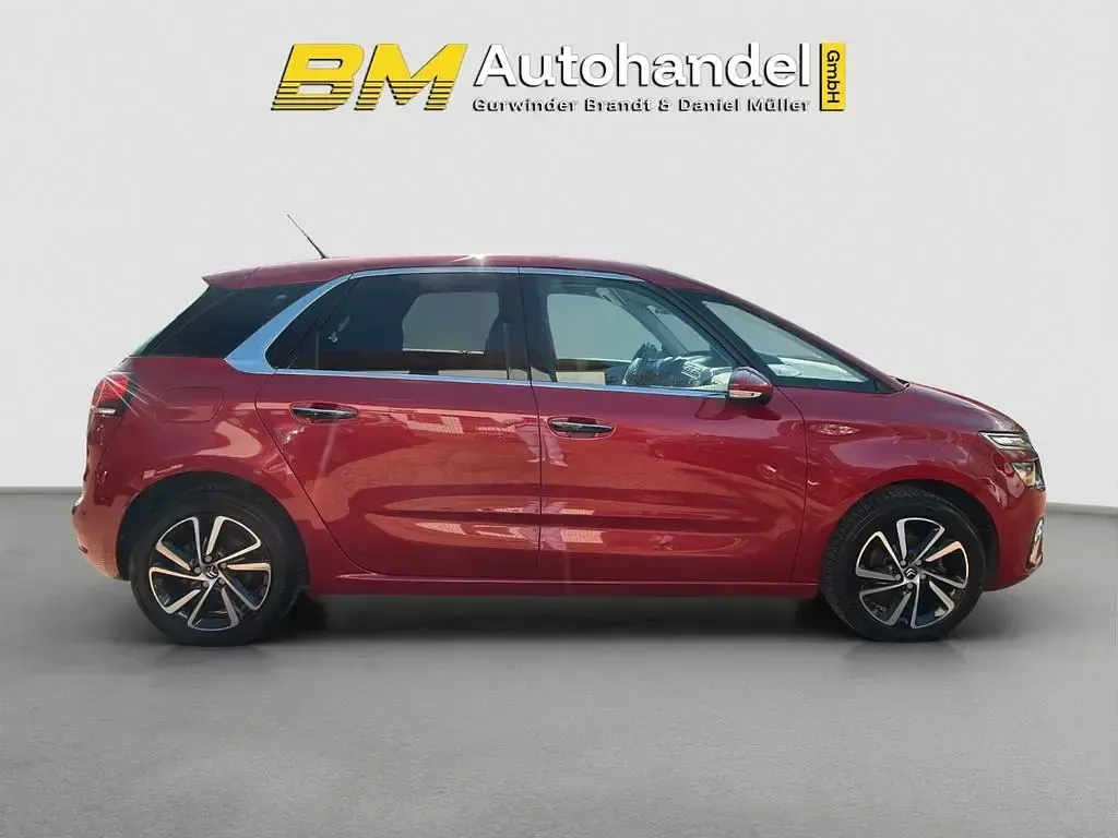 Używany Citroën C4 131 KM (96 kW) 2017 Czerwony Minivan