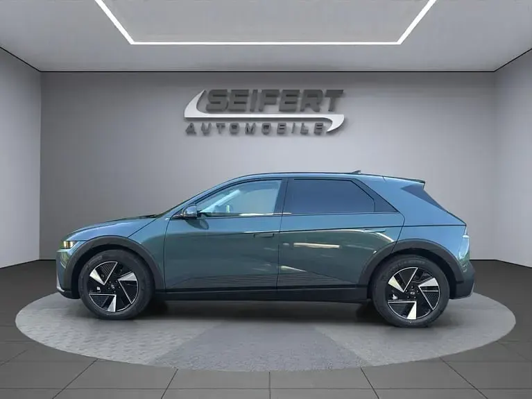 Neu Hyundai Ioniq 5 167 kW (228 PS) 2026 Digital teal / mic SUV