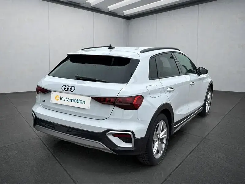 Gebraucht Audi A3 150 PS (110 kW) 2025 Weiß Kleinwagen